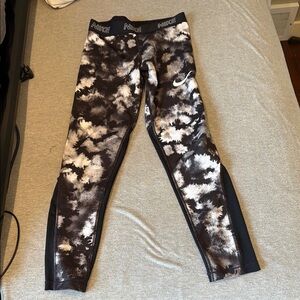 Nike Black and White Tie-Dye Leggings